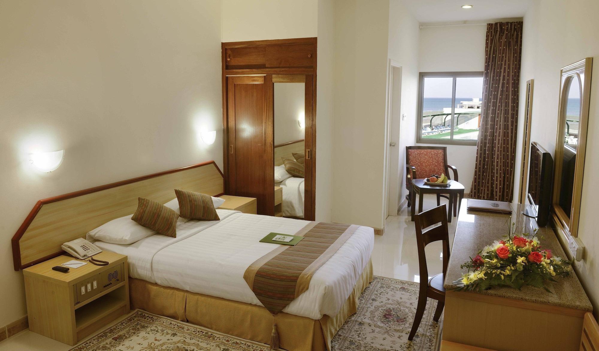 Resort Sur Beach Holiday Extérieur photo