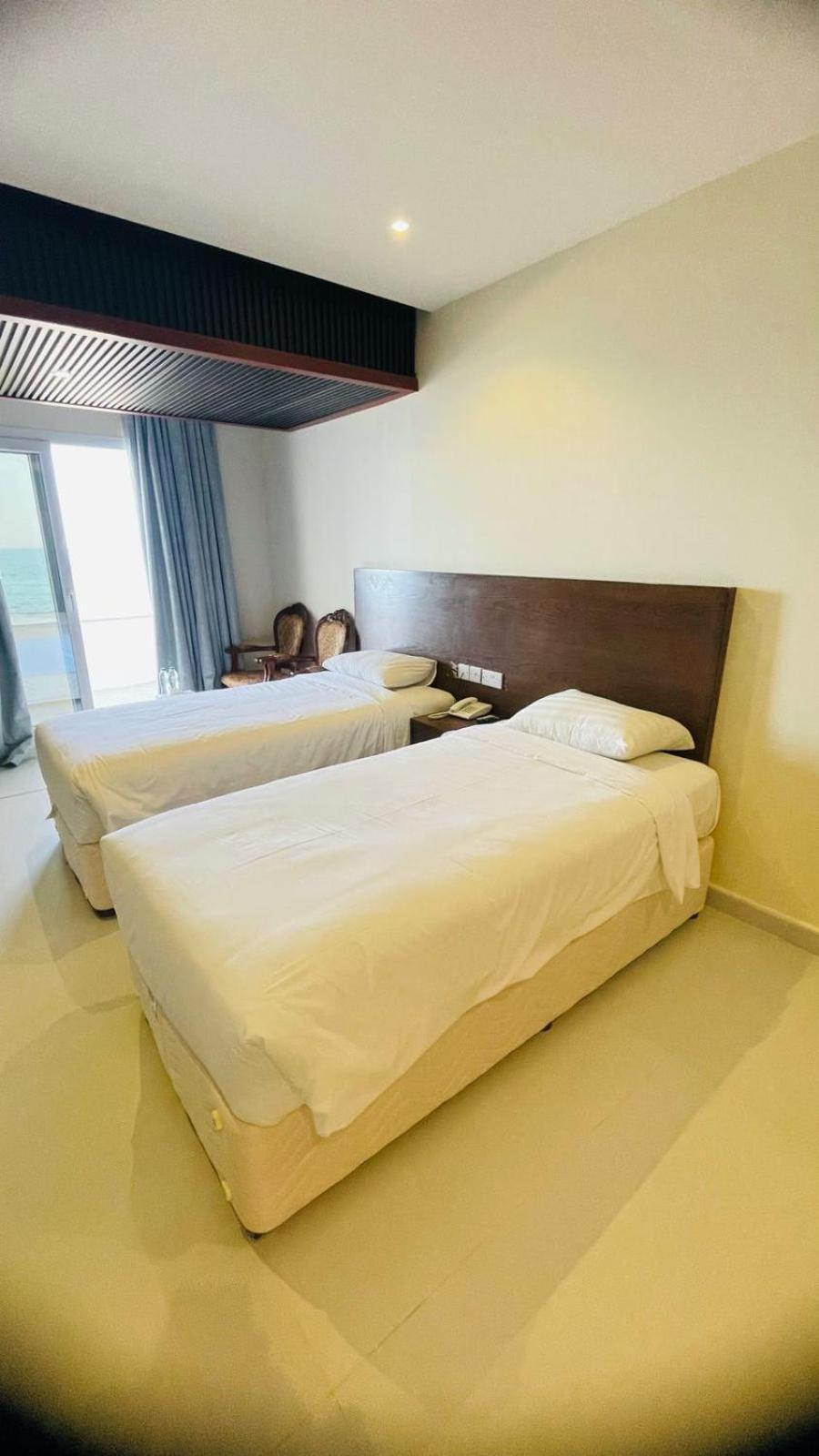 Resort Sur Beach Holiday Extérieur photo